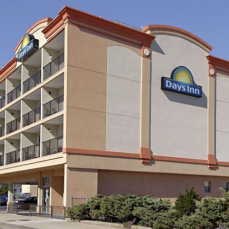 Days Inn By Wyndham Atlantic City Beachblock Exterior photo